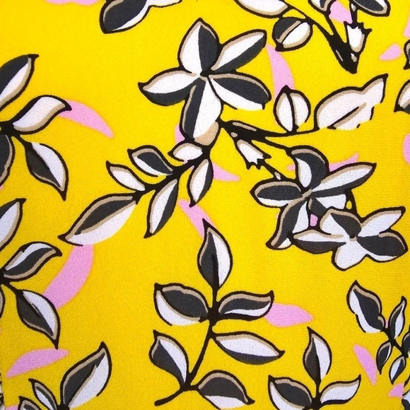 Banana Republic Yellow Floral Dress | Cottagecore Preppy Pleated A-Line V-Neck - Picture 11 of 17